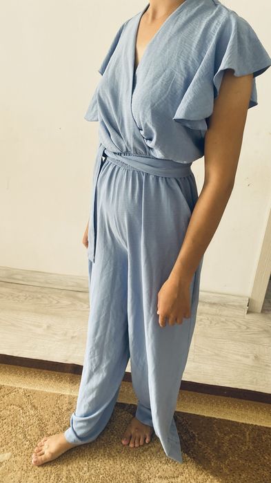 Продается одежды новый