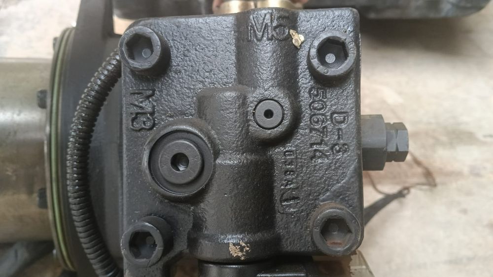 Продам гидро матор