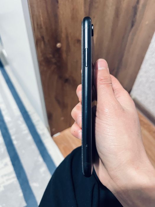 Айфон хр срочно продам или обмен