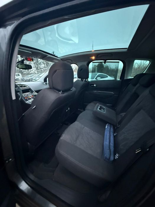 Vand/Schimb Pegeout 3008 1.6HDi  /2010 / panoramic/full