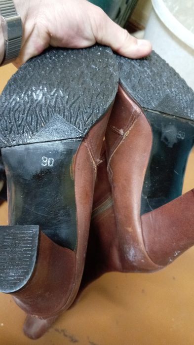 Сапоги женские кожа