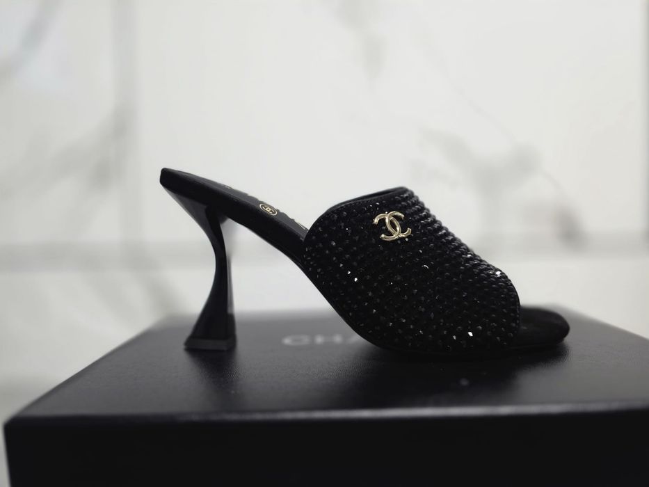 Pantofi chanel negri