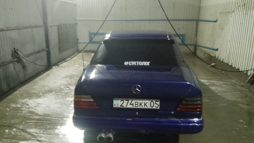 Продам 124 мерс на полном ходу