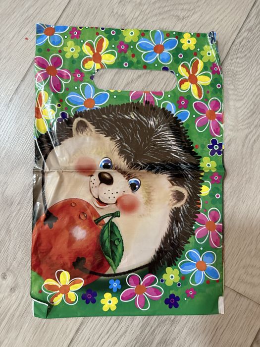 Подарочные пакеты