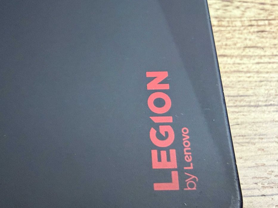 Lenovo Legion Y520`Core i7-7700HQ/GTX 1050Ti/12GB RAM/256GB SSD+1TB HDD/Full HD IPS