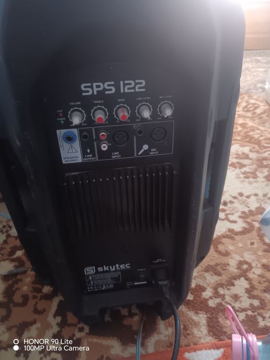 Vând sistem activ 2boxe și un subofer