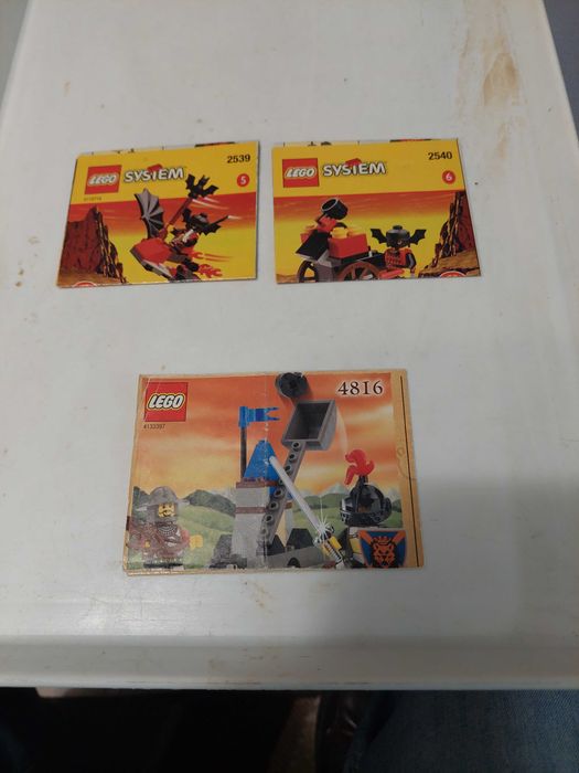 Лего сет,фигурки и институции