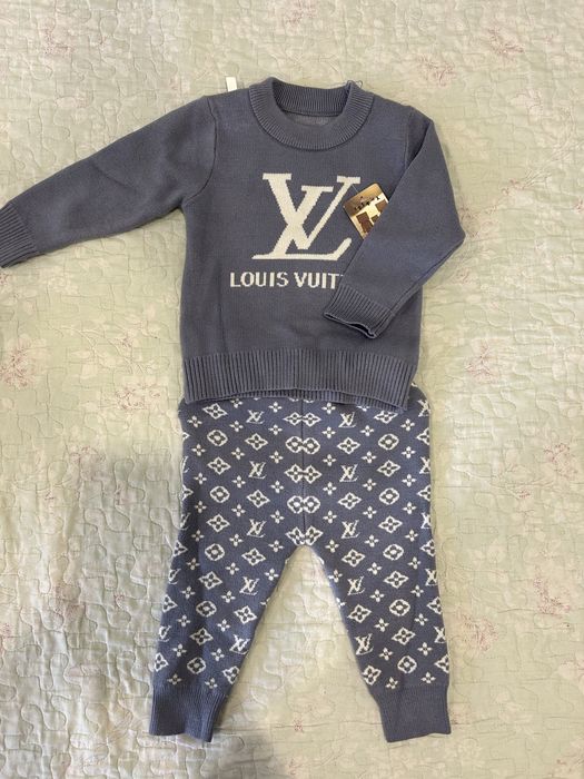 Одежда для новорожденых