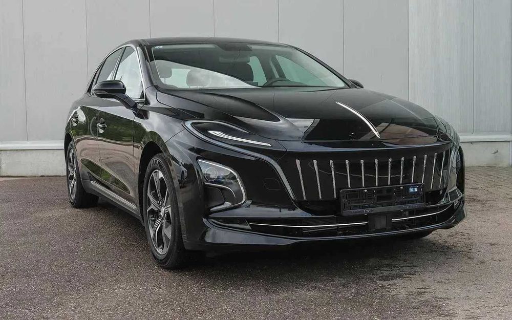 Hongqi E-QM5 610 KM naxt va xalol nasiya
