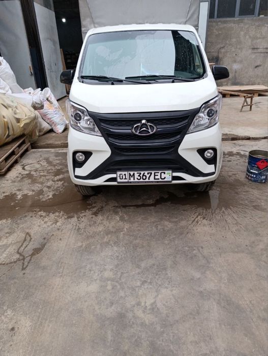 Changan yuk avtomabili srochna sotiladi