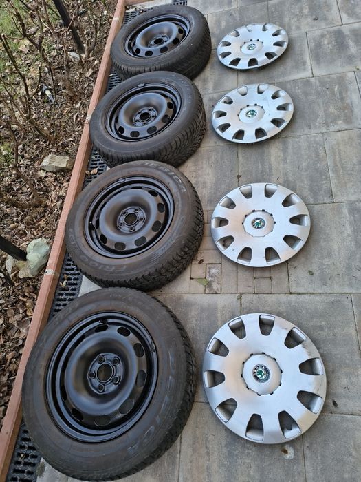 Jante de tabla, anvelope și capace, originale Skoda Octavia 1