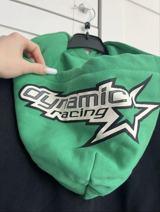 Hanorac fete Bershka pret negociabil