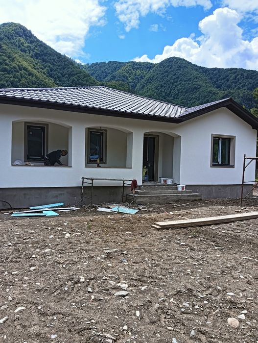 Echipa construcții