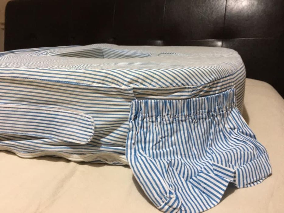 Perna pentru alaptat gemeni