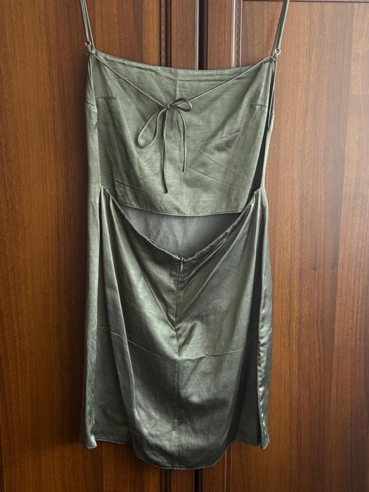 Rochie Zara cu spatele gol