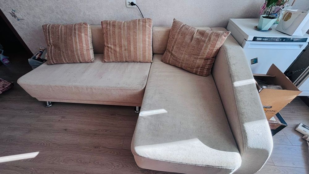 Продам диван самовывоз