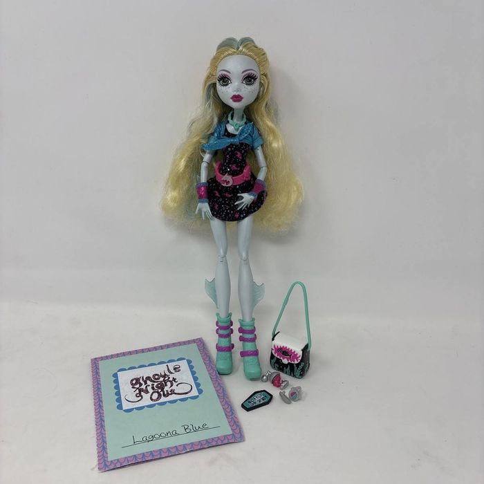 Лагуна Monster high