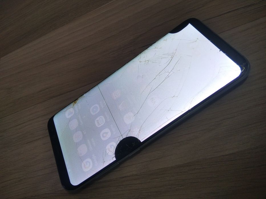 Samsung s8 plus ekran ketgan