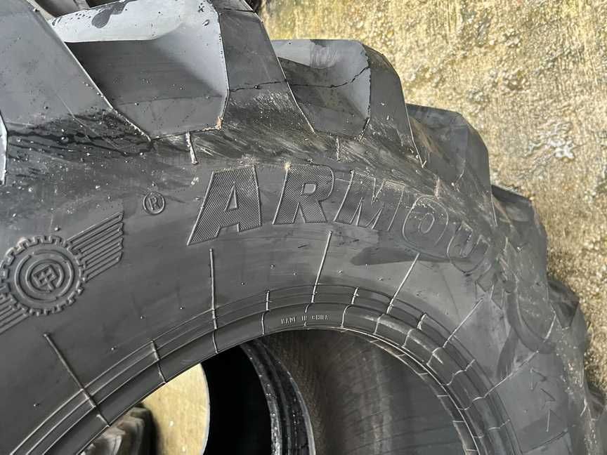 Anvelope noi radiale 600/65 R28 pentru tractor fata cu livrare rapida