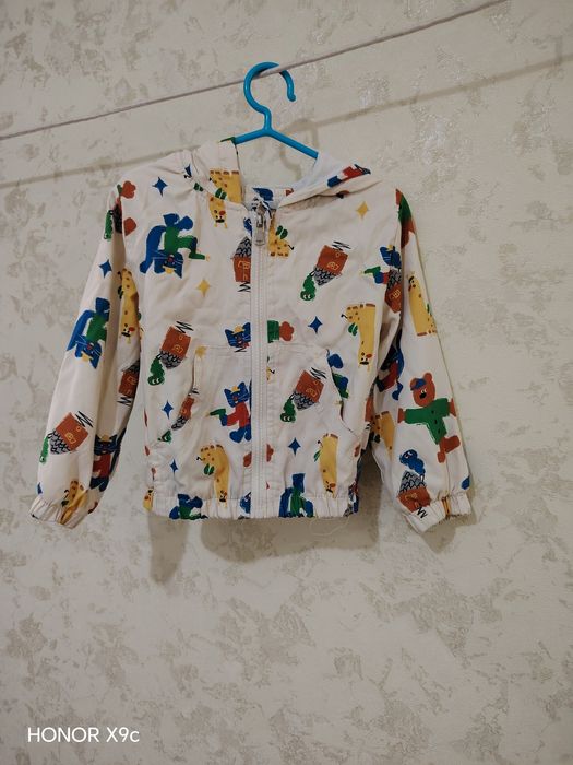 Ветровка разноцветный. С 2 до 3 лет