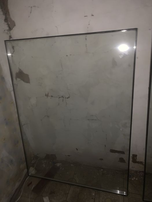 Продам стекла с рамай