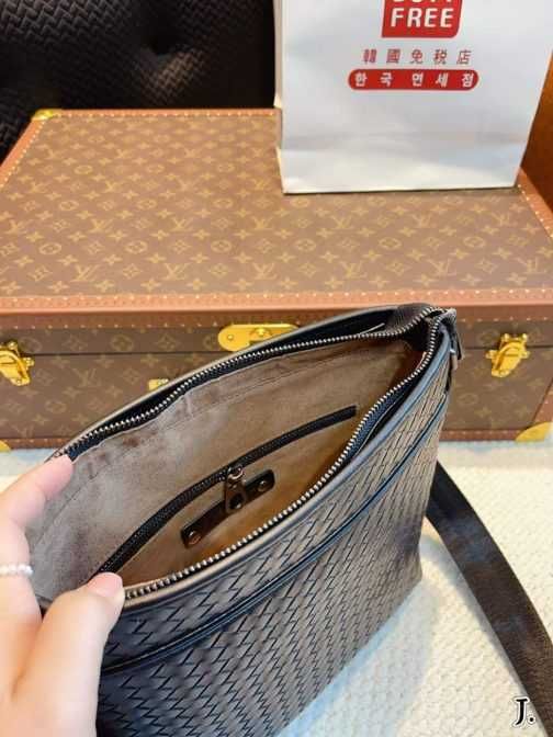 Geantă pentru bărbați Bottega Venetta 140536-1