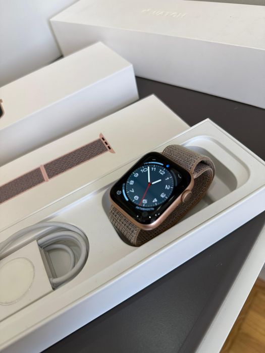 Iwatch 6 44 мм часы