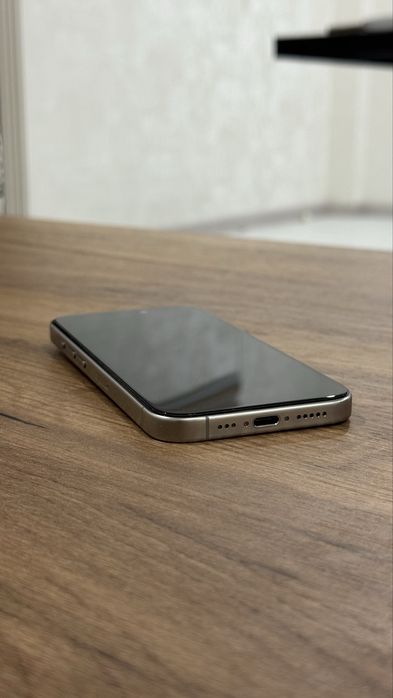 Iphone 15 pro  128 Gb Ideal