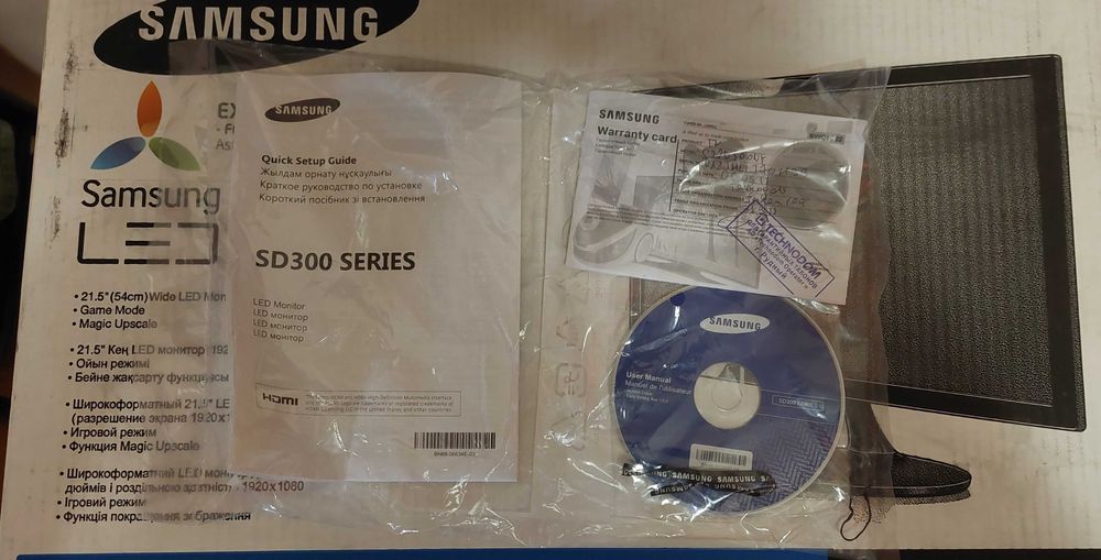 Монитор Samsung S22D300NY