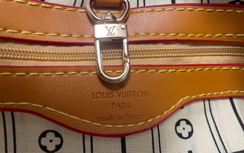 Geanta Louis Vuitton