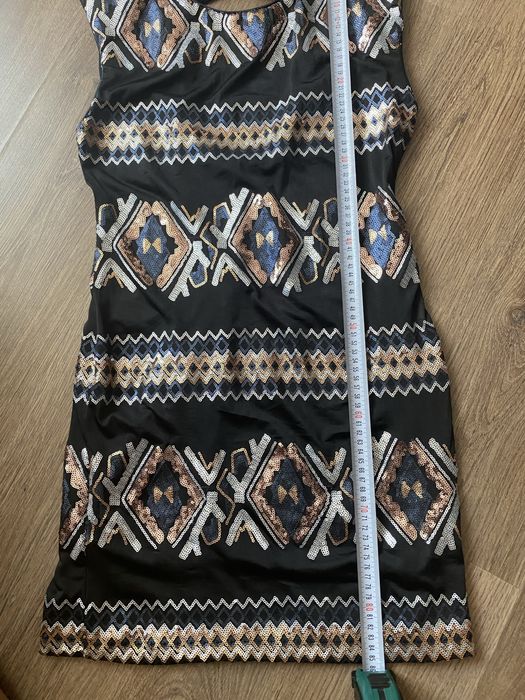 красива паетена рокля