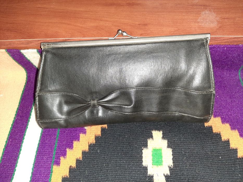Кожаный клатч советских времен