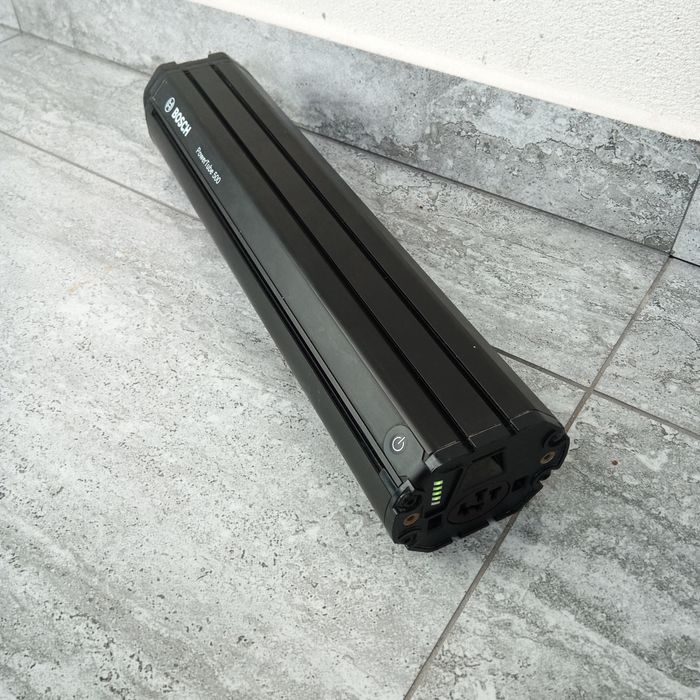 Vand baterie Bosch PowerTube 500 Wh Orizontală + Încărcător Original