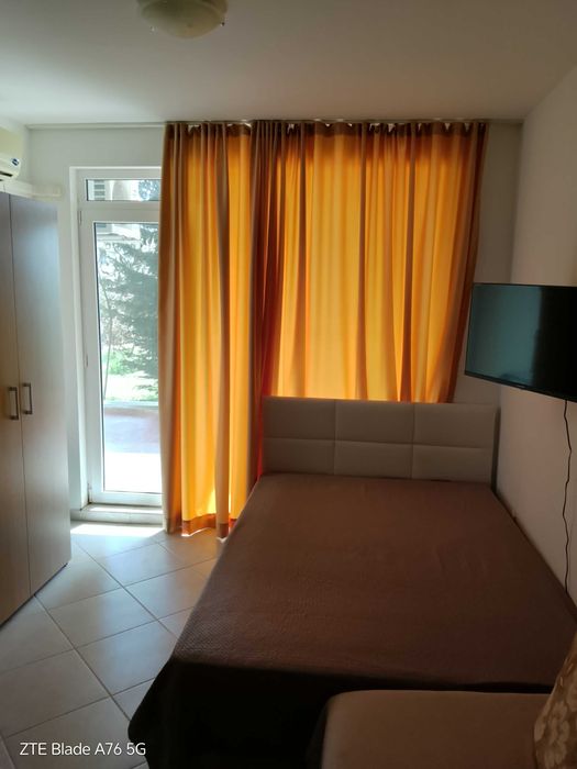 Продава уютно студио