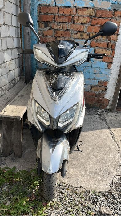 Продам мопед Jilang M10
