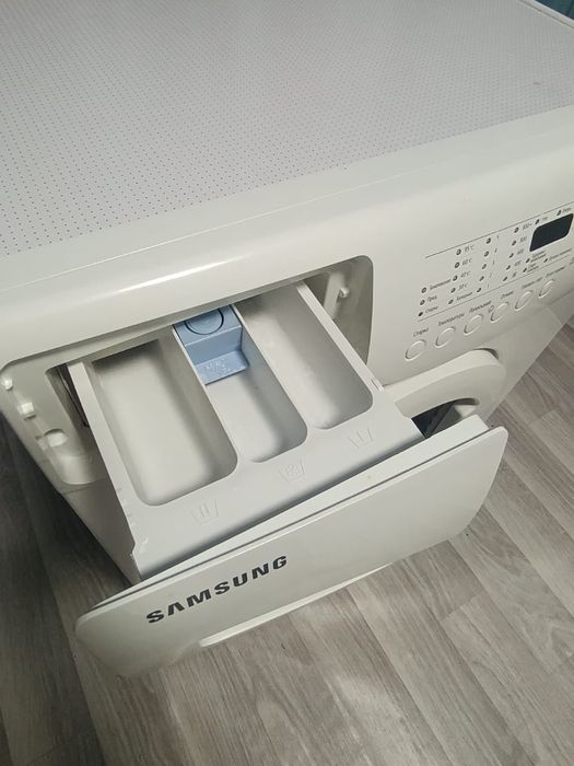 Стиральная машина автомат