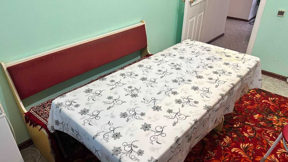 Ас уй столы ұзын орындығымен