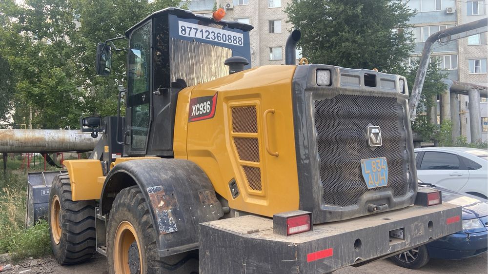 Услуга погрузчика 3 тонны