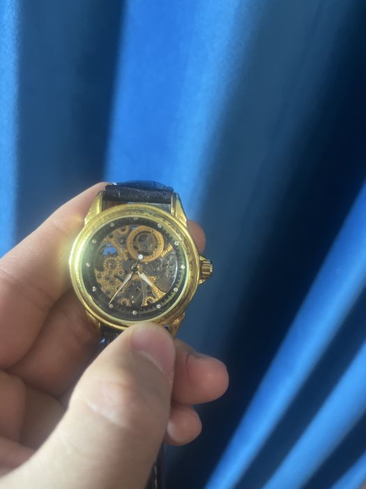 Часы все рабочие за все могу за 40000