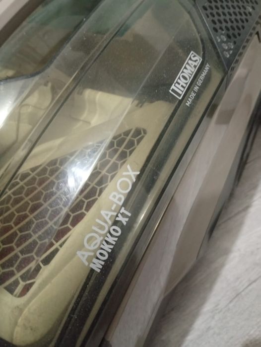 Продам пылесос моющий
