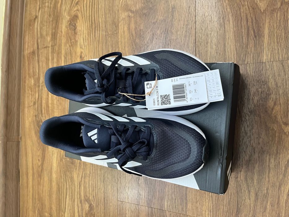 Оригинални маратонки нови