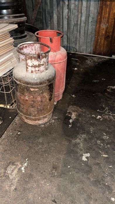 Срочно продам газ балоны