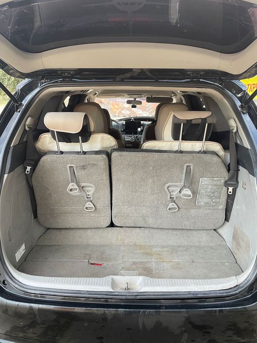 Срочно продам toyota estima