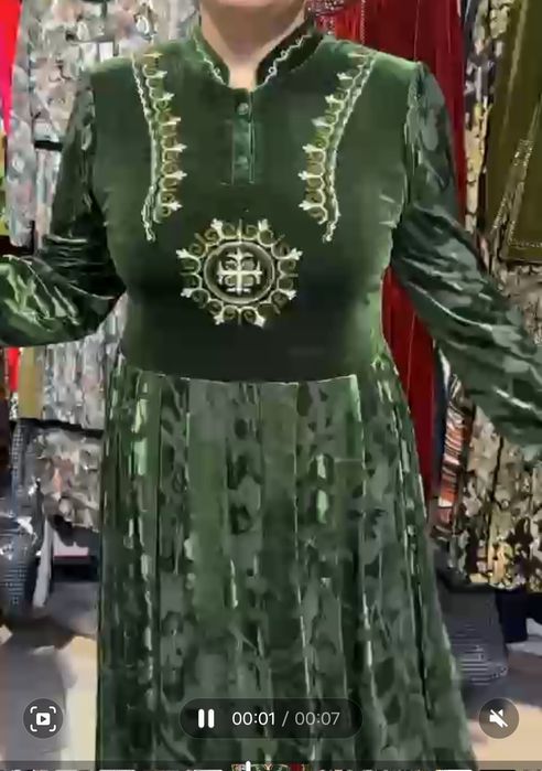 Көйлек сатылады.