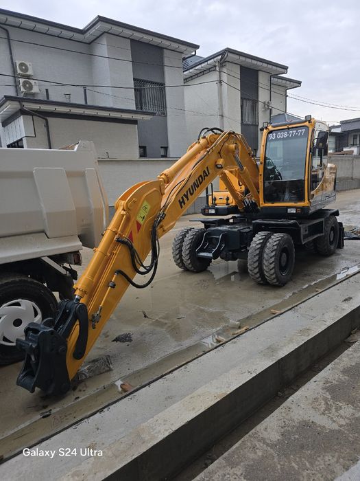 Ekskavator sotiladi!!!