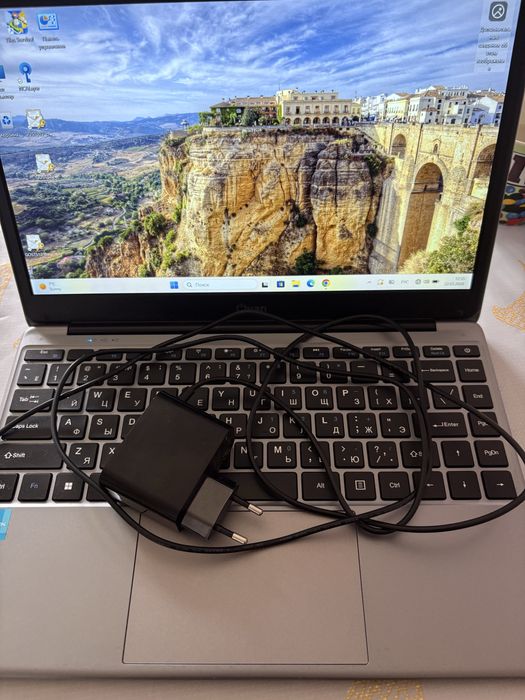 Ноутбук в рабочем состоянии