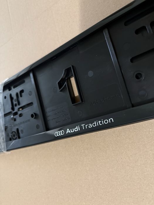 Рамки за регистрационен номер АУДИ AUDI S line MTM ABT S6 S8 RS С4