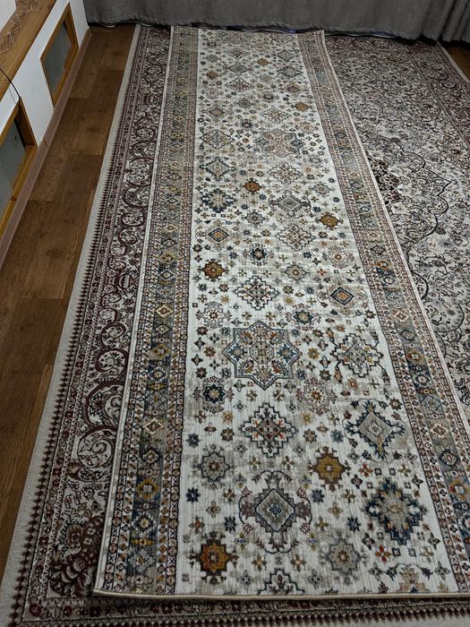 Дорожка новая длинная