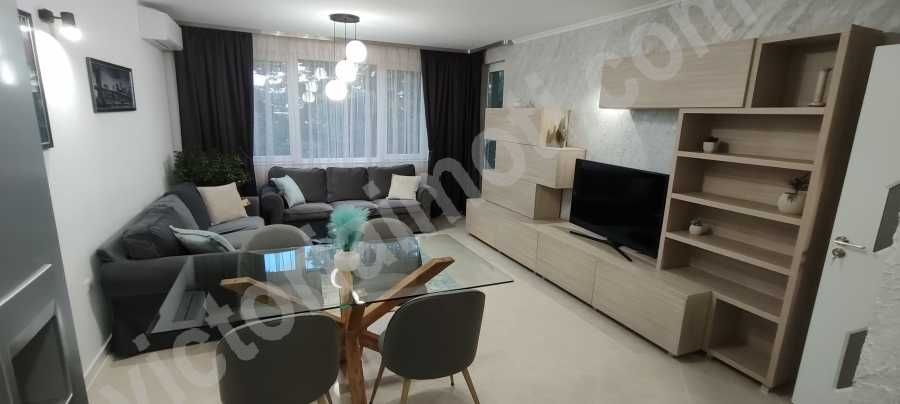 Продава се Тристаен апартамент в Велико Търново, Акация - 111 кв.м за 1640 €/кв.м - Снимка #8