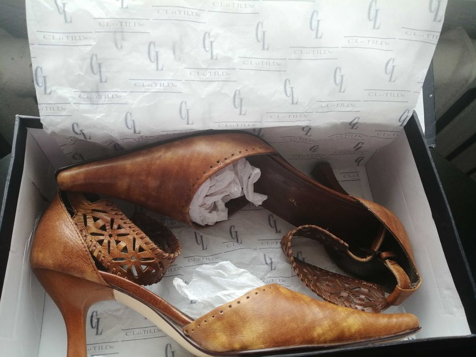 Босоножки, сапоги 36 размер